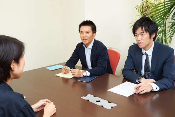 事務所メンバー写真